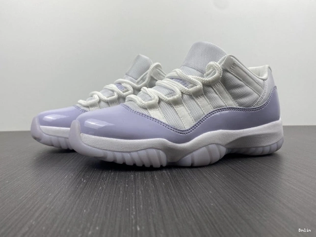Bmlin Shoes AH7860-101 Violet Air 11 Low Jordan WMNS Pure 0801